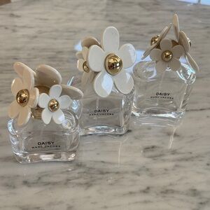Marc Jacobs Daisy Glass Bottle Only Cream & Gold Accents. 1.7oz and 2x 3.4oz